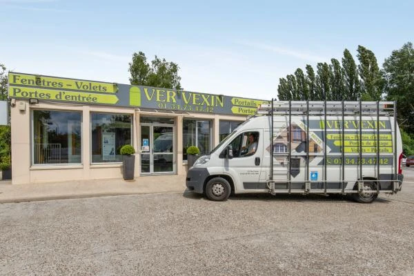 Fabricant de portail en bois massif sur mesure Auvers-sur-Oise
